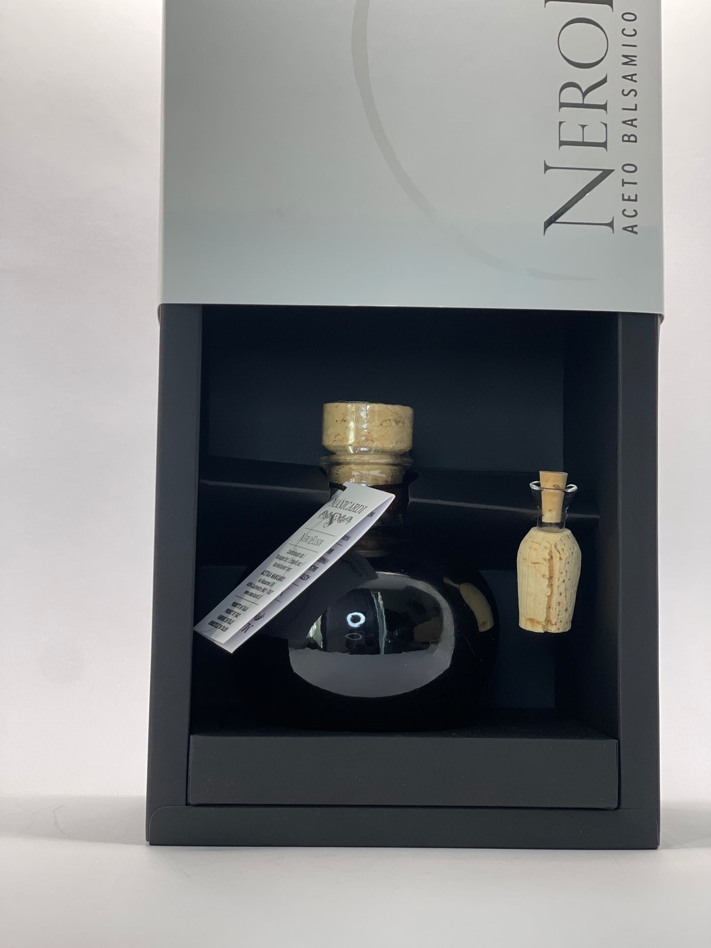 Manicardi - NeroElisir Aceto Balsamico Di Modena I.G.P - Italien 250ml